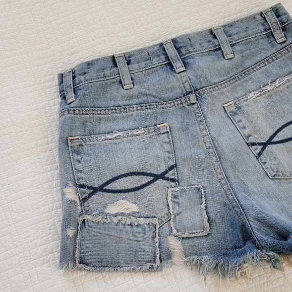 Abercrombie & Fitch Distressed Jean Shorts - Picture 11 of 14